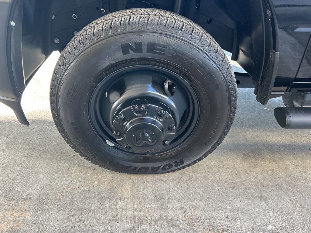 Used 2025 RAM 3500 Tradesman image 13