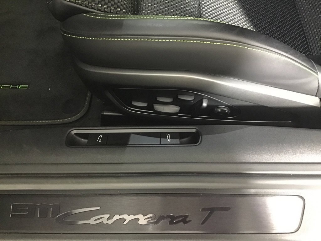 Certified 2024 Porsche 911 Carrera T RWD image 26