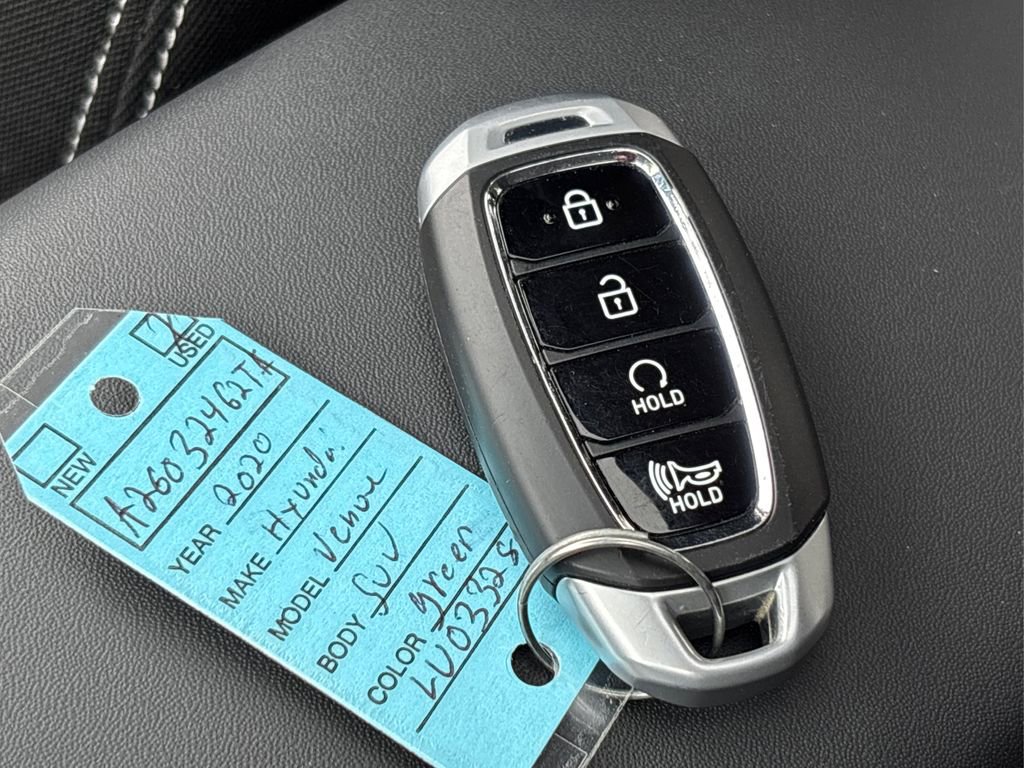 Used 2020 Hyundai Venue SEL w/ Convenience + Premium Package image 32