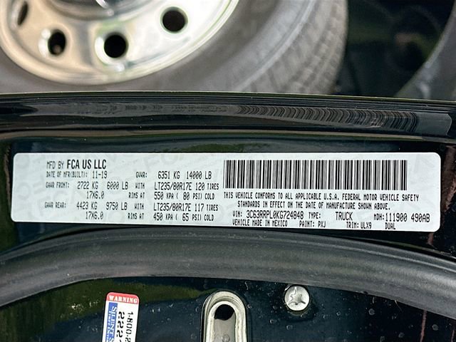 Used 2019 RAM 3500 Limited image 32