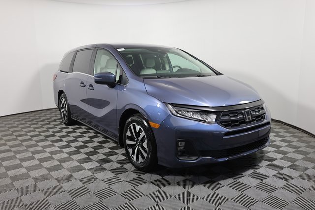 Used 2026 Honda Odyssey EX-L image 3