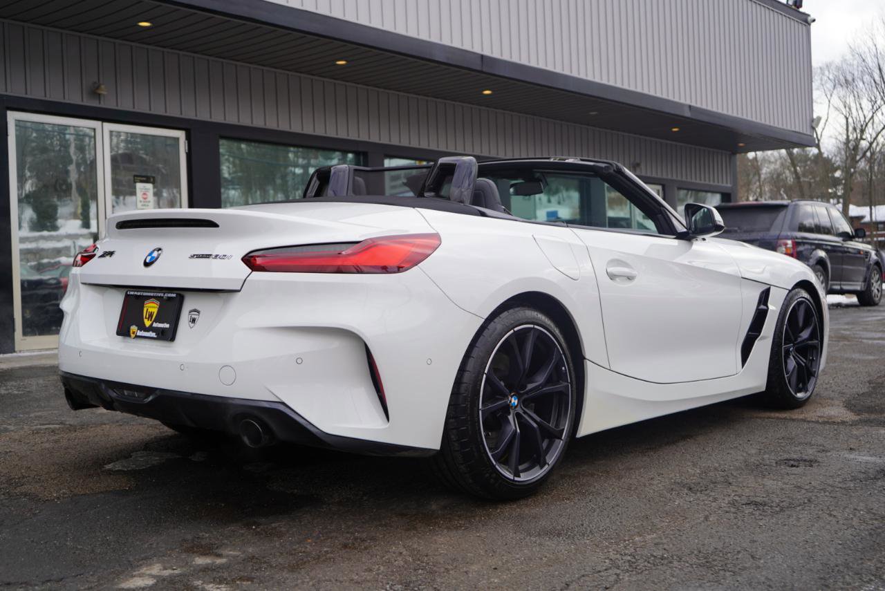 Used 2023 BMW Z4 sDrive30i w/ Premium Package image 6