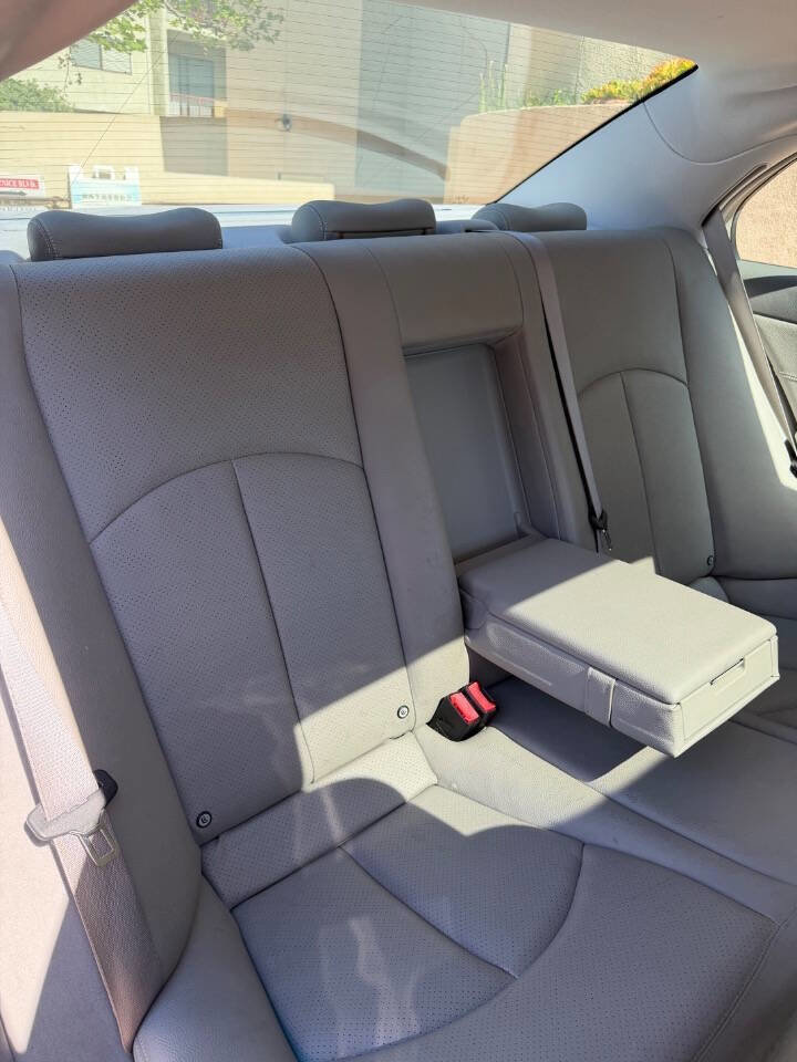 Used 2006 Mercedes-Benz E 350 Sedan image 15