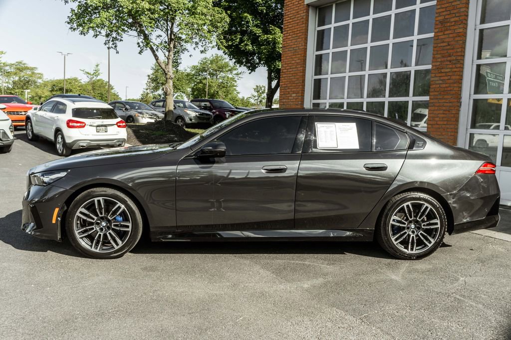 Used 2026 BMW 530i xDrive AWD/4WD image 42