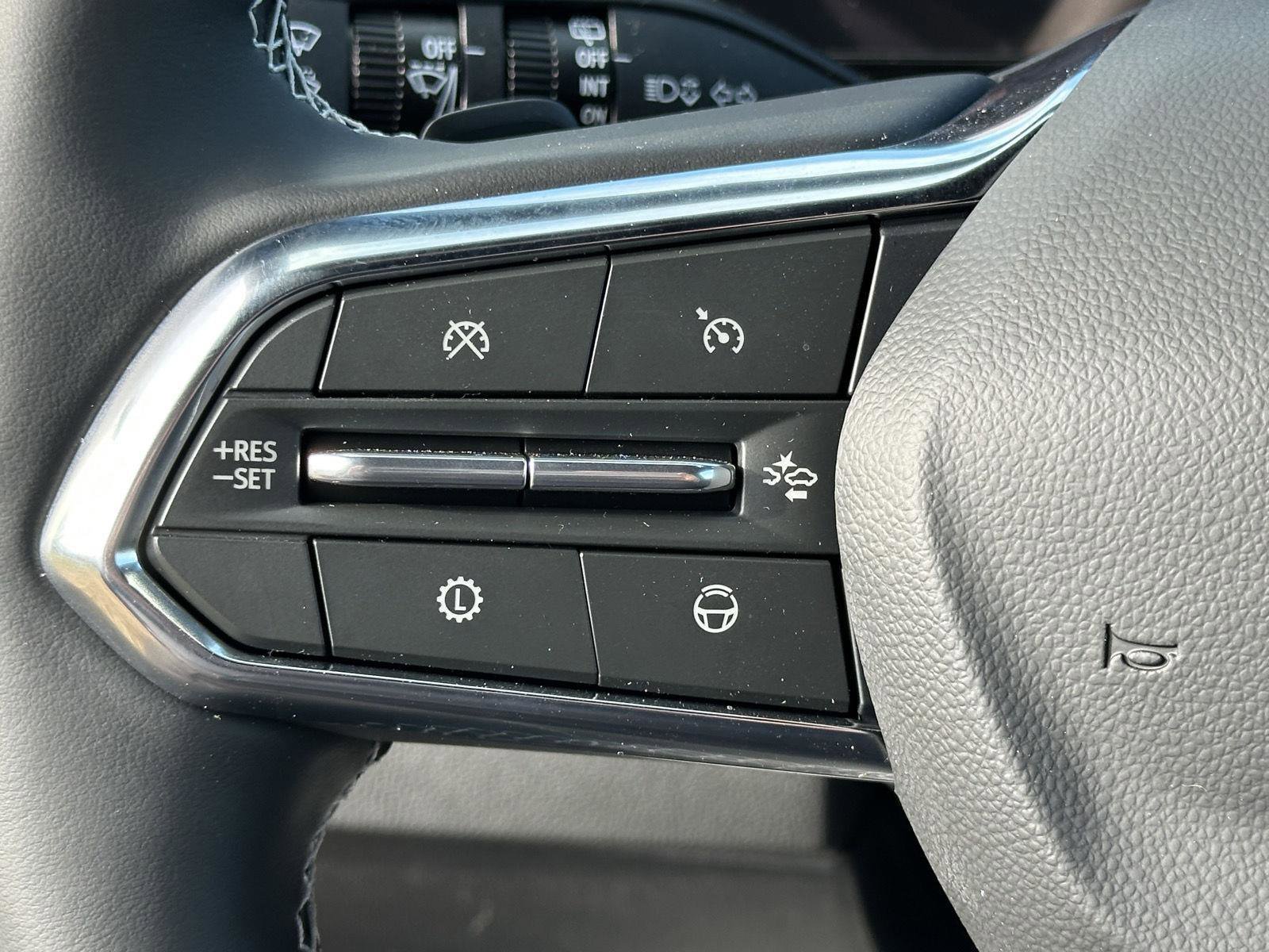 New 2026 Chevrolet Traverse High Country image 12