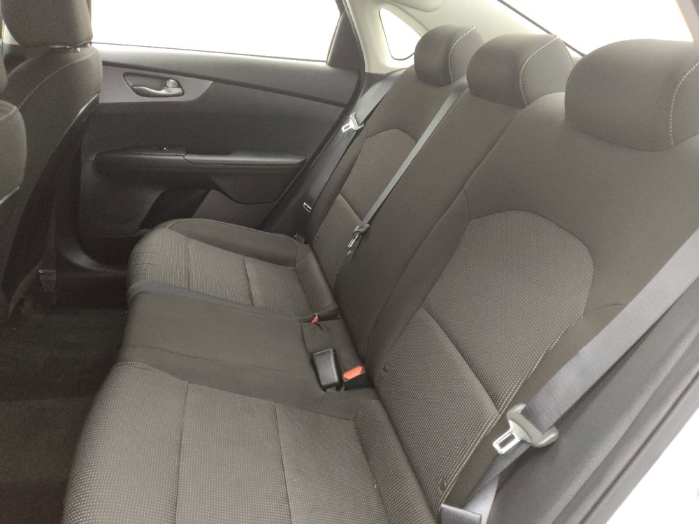 Used 2020 Kia Forte LXS image 18