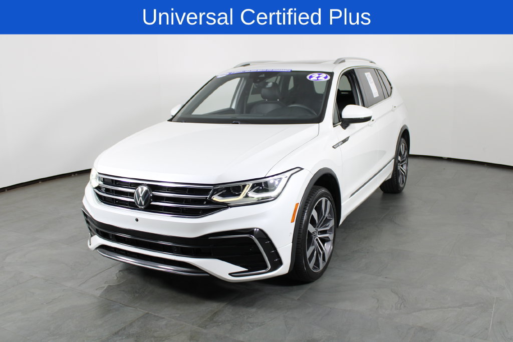 Used 2022 Volkswagen Tiguan SEL R-Line AWD/4WD image 2