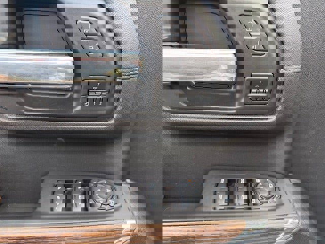 Used 2021 Chevrolet Silverado 1500 High Country w/ Technology Package image 33