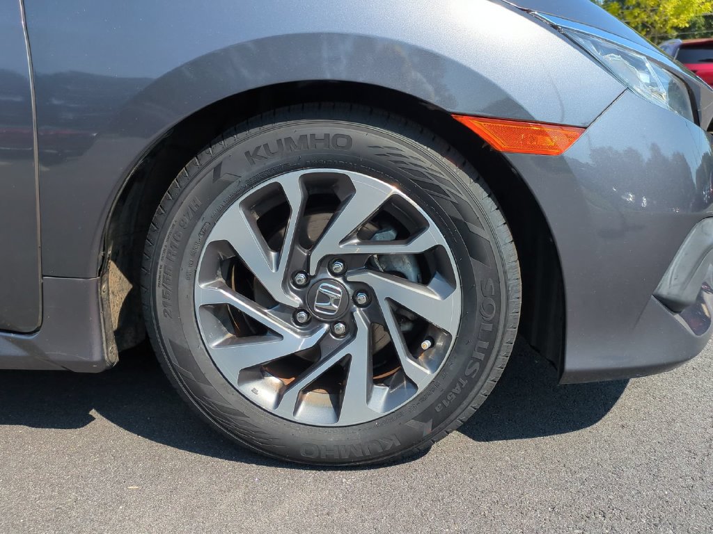 Used 2016 Honda Civic EX image 10