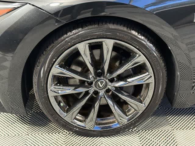 Used 2023 Lexus IS 350 F Sport w/ Navigation Package RWD image 13