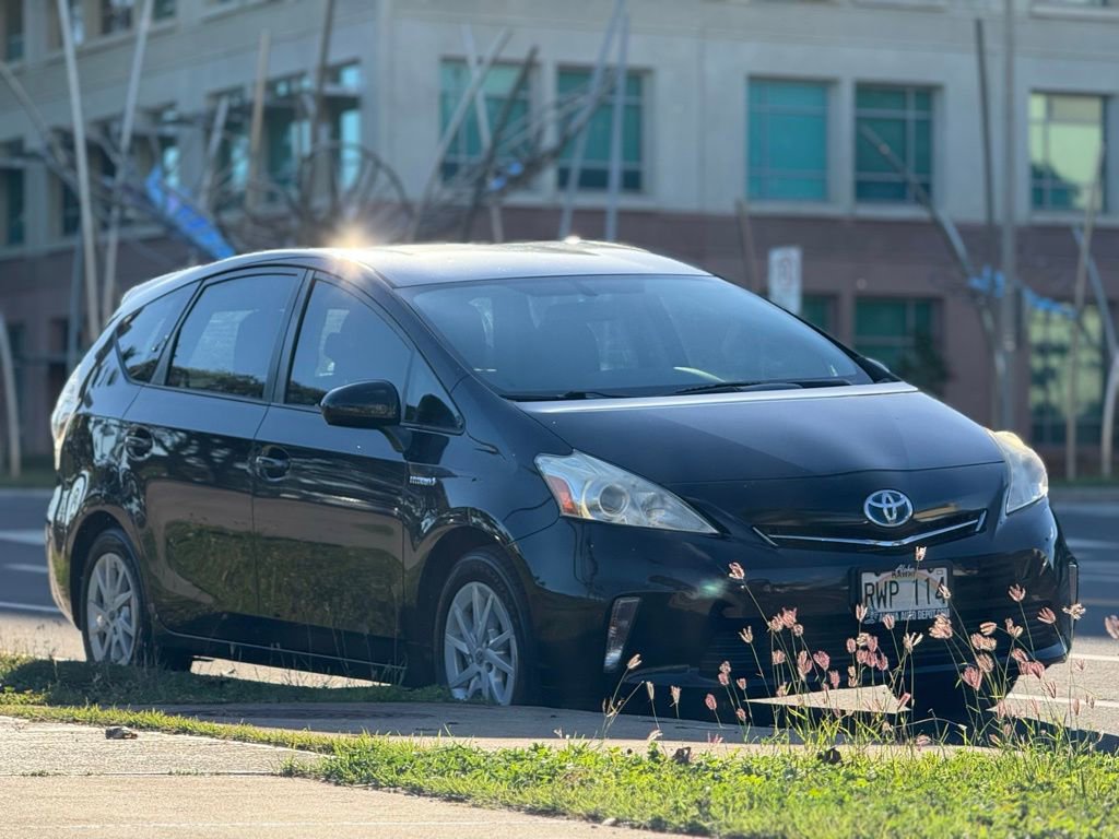 Used 2012 Toyota Prius V Two image 6