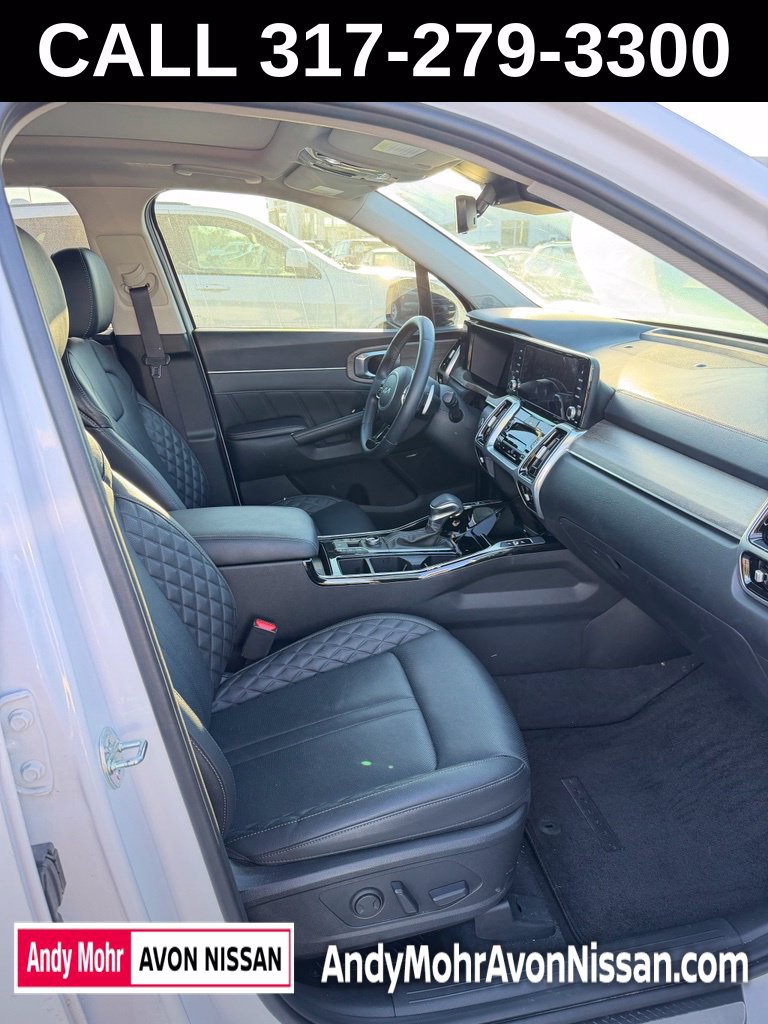 Used 2023 Kia Sorento SX Prestige AWD/4WD image 9