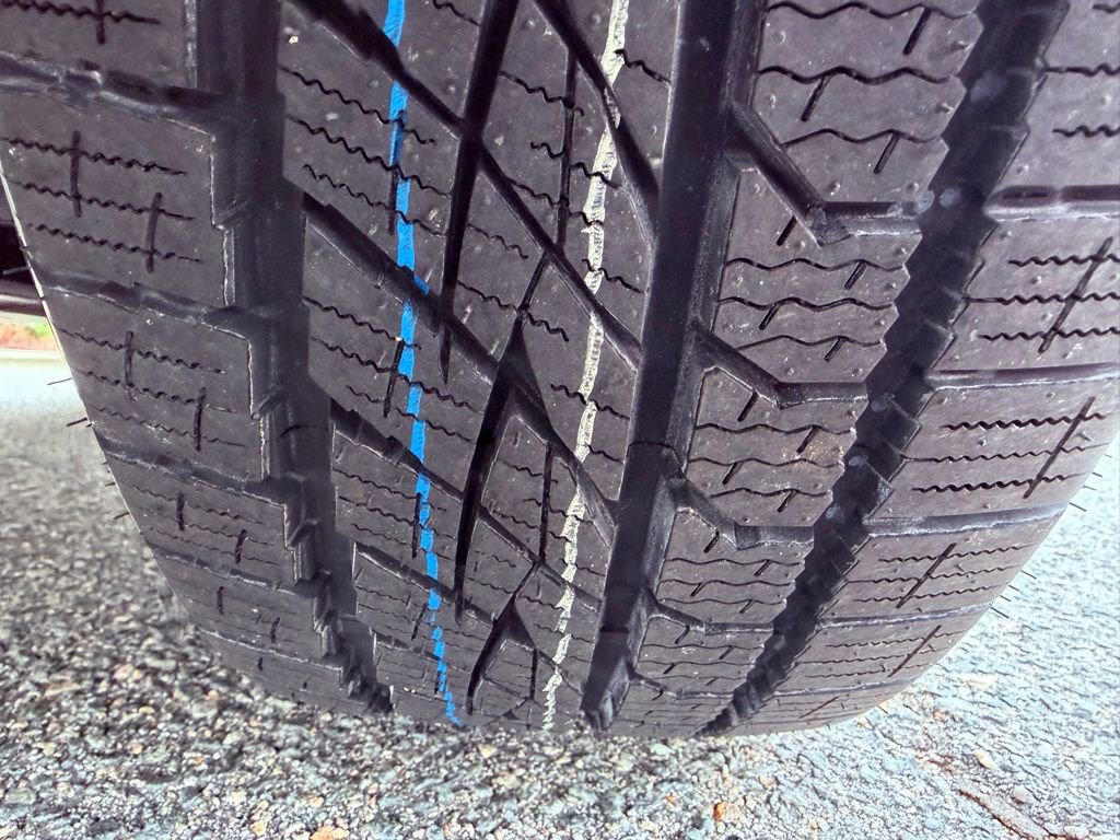 Used 2022 Volkswagen Atlas Cross Sport SE image 15