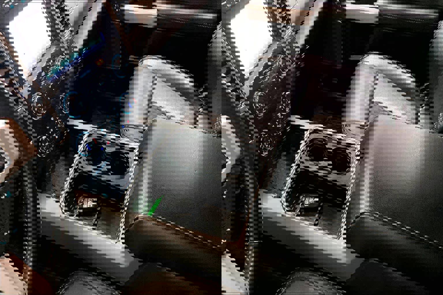 Used 2021 Ford F350 Lariat w/ Lariat Ultimate Package image 19