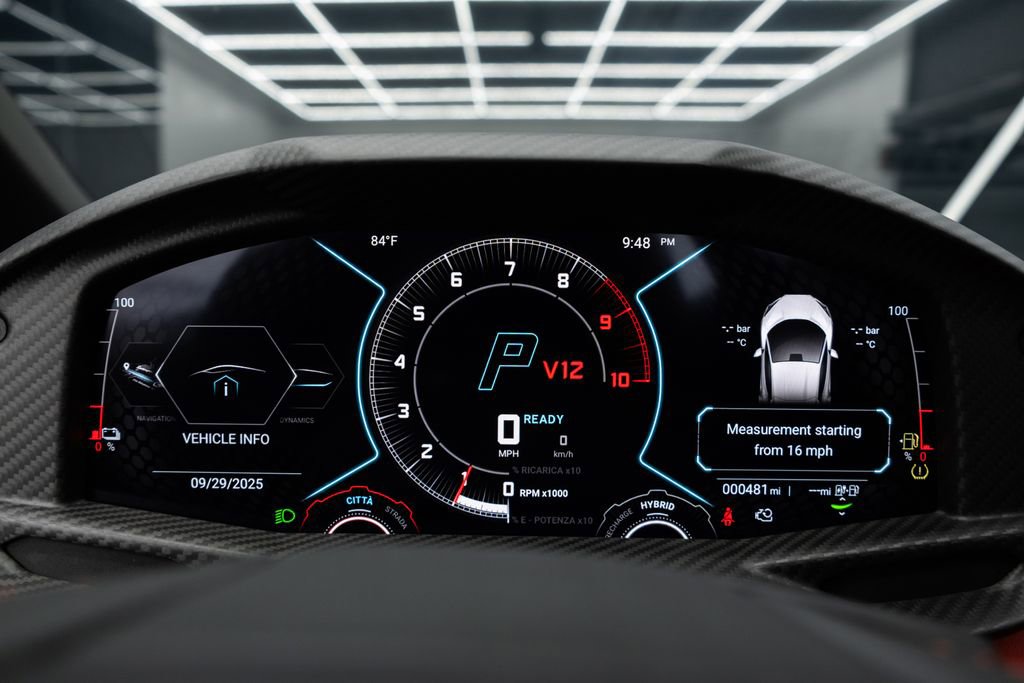 Used 2024 Lamborghini Revuelto image 47