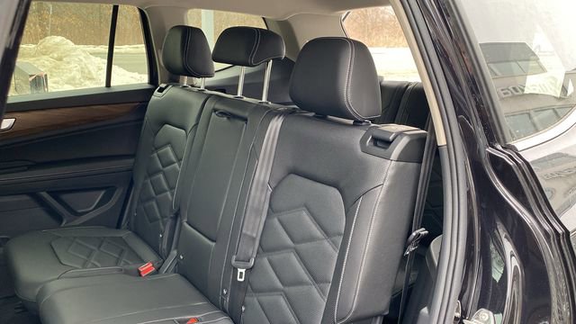 New 2026 Volkswagen Atlas SE image 23
