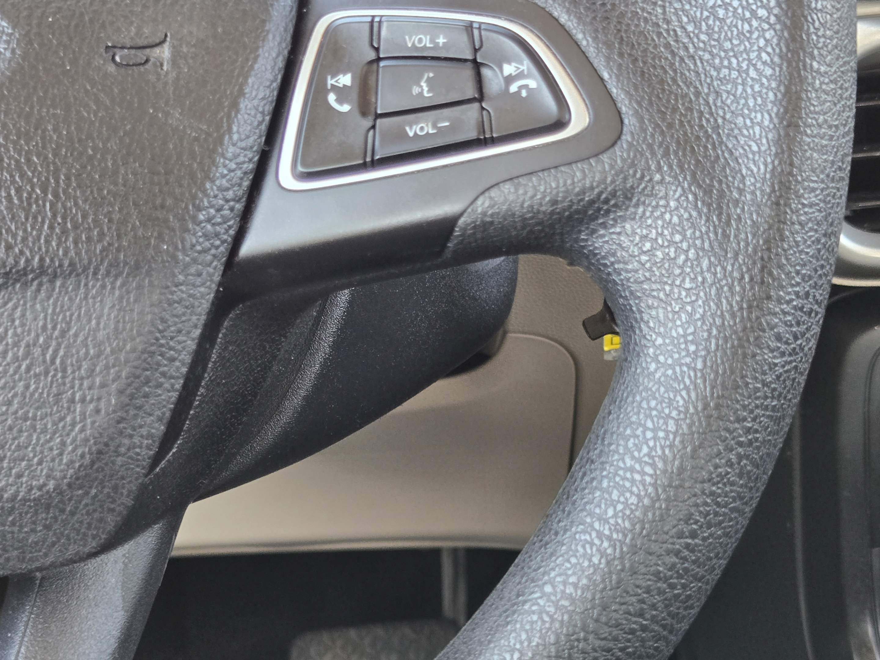 Used 2019 Ford EcoSport S FWD image 26