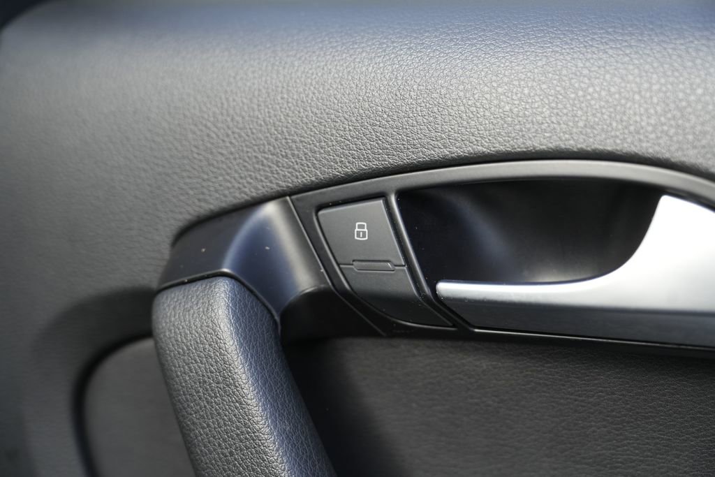 Used 2015 Audi Q7 3.0T Premium Plus w/ Premium Plus Package image 42