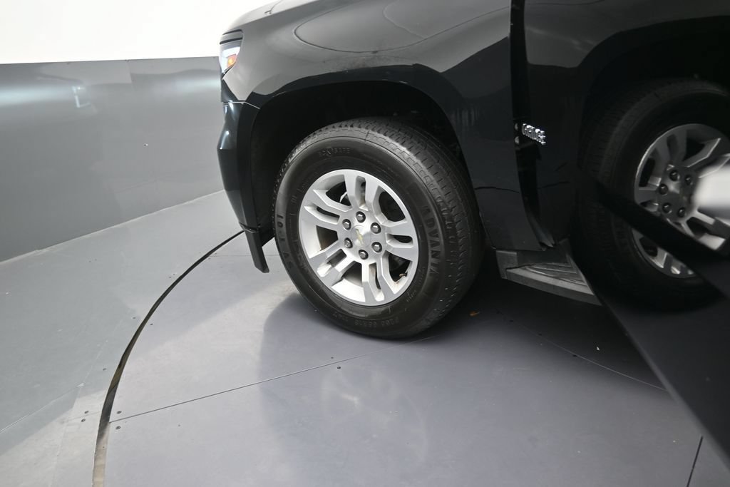 Used 2020 Chevrolet Tahoe LS RWD image 16