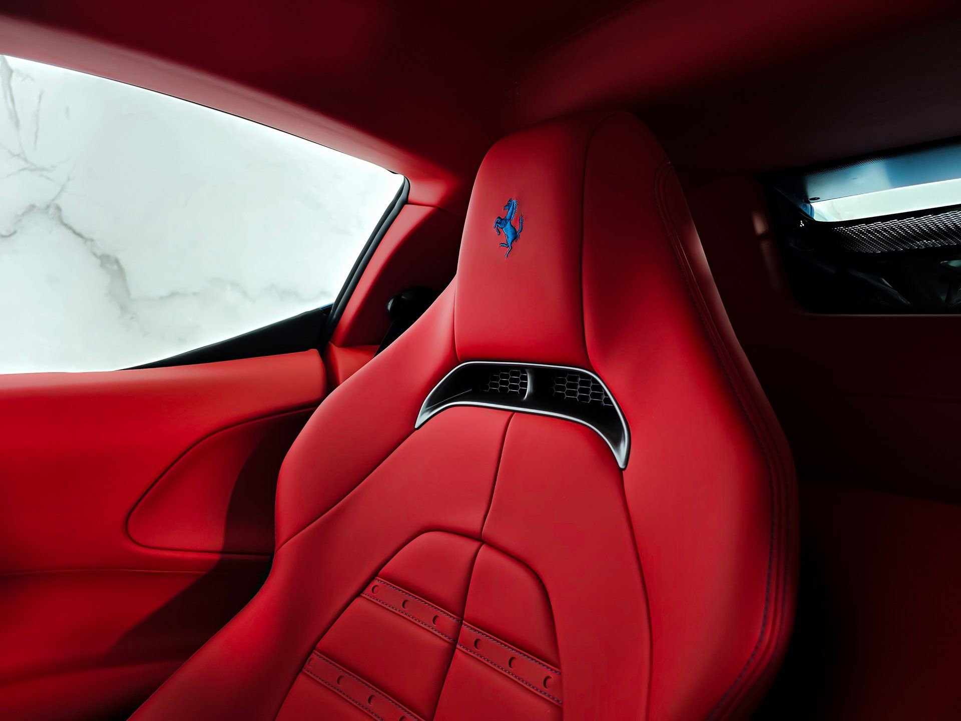 Used 2021 Ferrari SF90 Stradale image 31