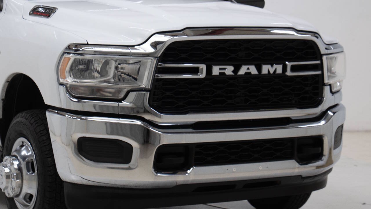 Used 2021 RAM 3500 Tradesman AWD/4WD image 9
