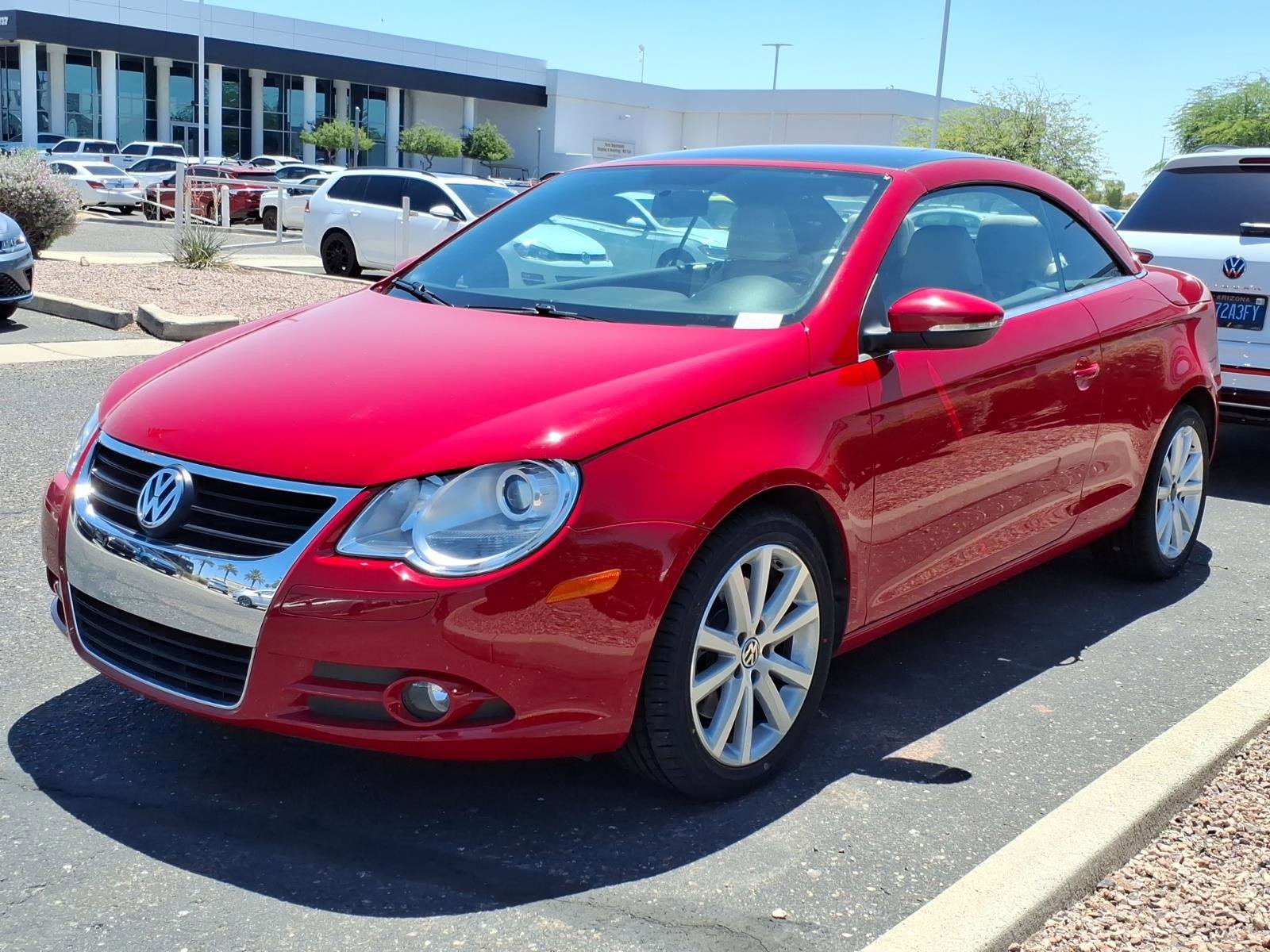 Used 2010 Volkswagen Eos Komfort FWD image 1
