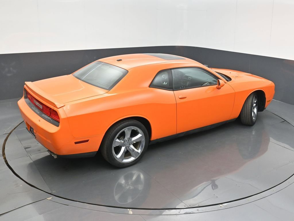 Used 2014 Dodge Challenger R/T Plus image 38
