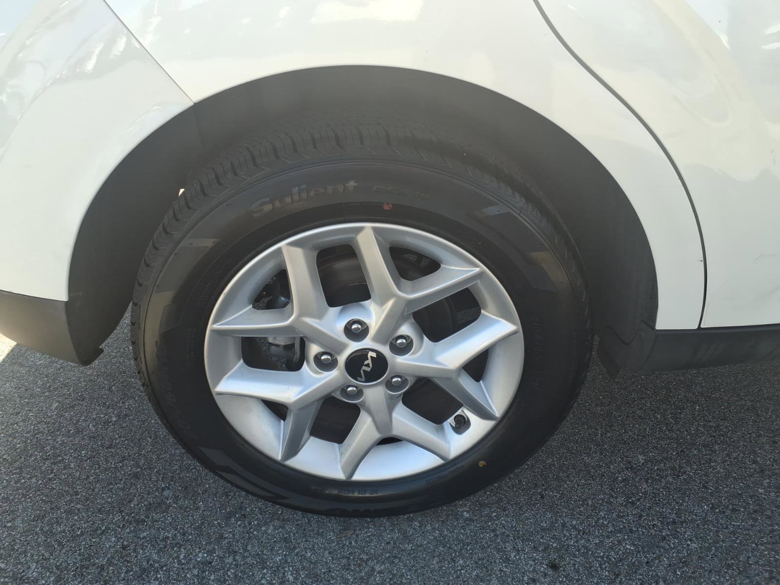 Used 2023 Kia Soul LX w/ Option Group 015 image 4