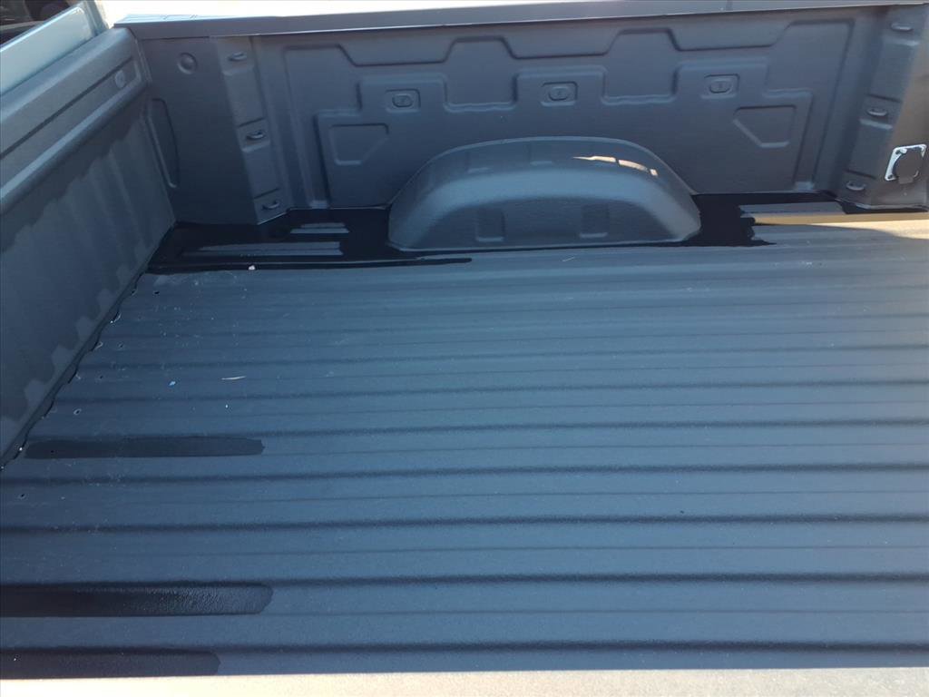 Certified 2024 Chevrolet Silverado 2500 Custom w/ Custom Convenience Package image 12