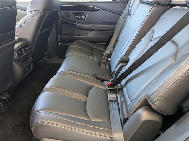 Certified 2023 Honda Pilot Touring image 19