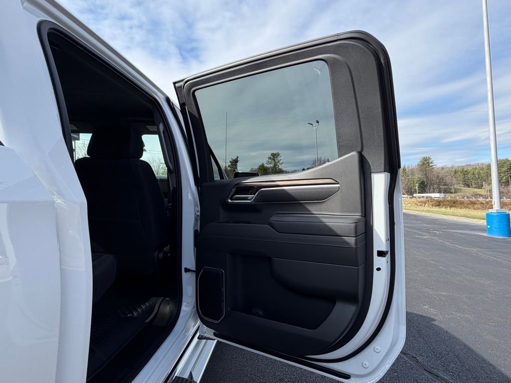 New 2026 Chevrolet Silverado 1500 LT image 30