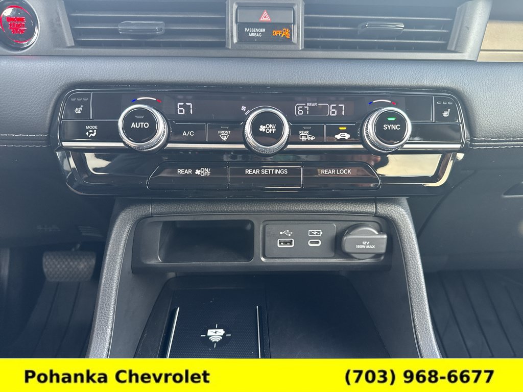 Used 2025 Honda Pilot Touring image 16