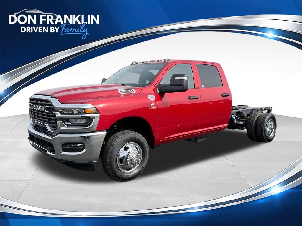 New 2026 RAM 3500 Tradesman w/ Chrome Appearance Group A AWD/4WD 360° Tour