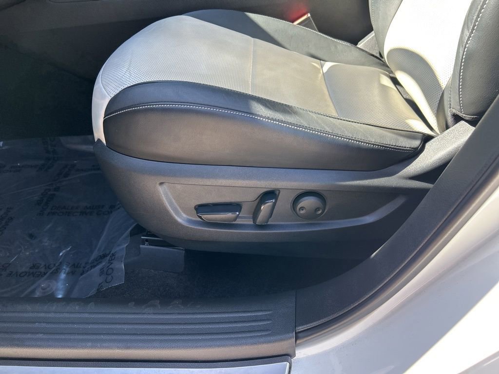 Used 2022 INFINITI QX55 Essential w/ Proassist Package image 16