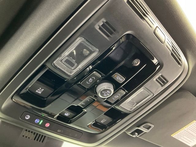 New 2026 GMC Yukon Denali w/ Denali Reserve Package image 26