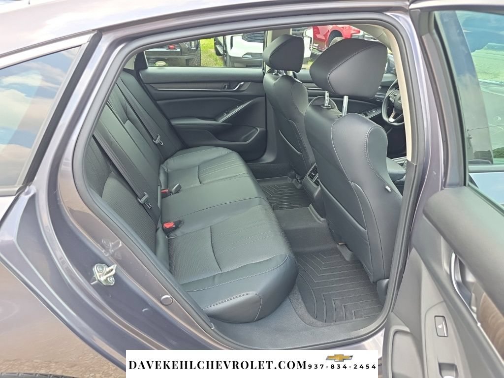 Used 2018 Honda Accord Touring image 23