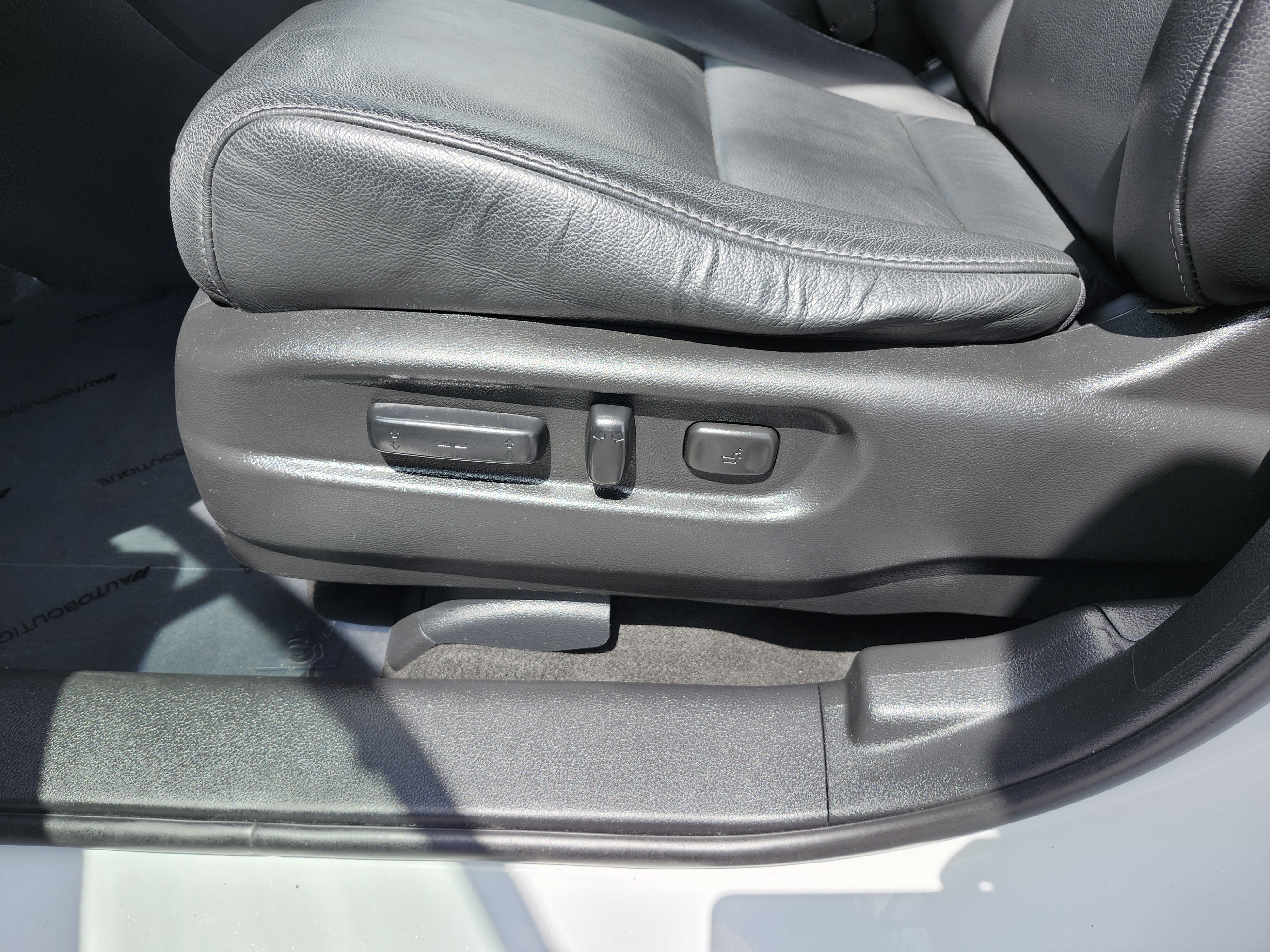 Used 2021 Honda Pilot Touring image 28