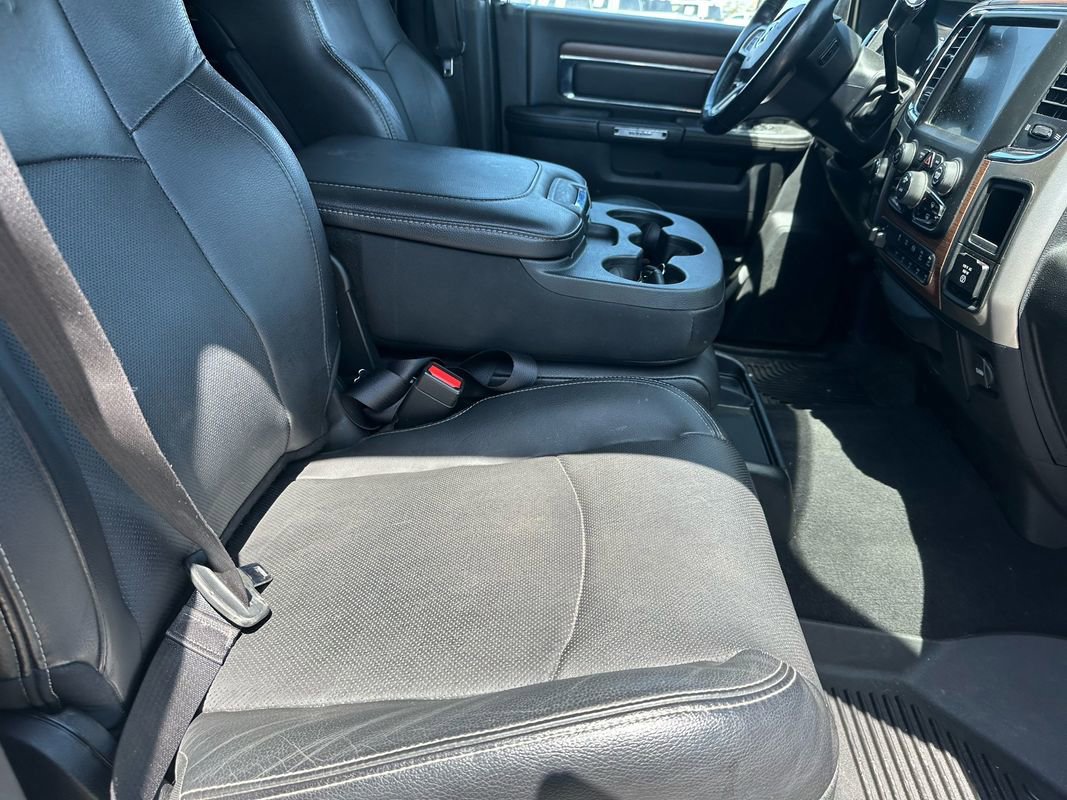 Used 2016 RAM 2500 Laramie w/ Sport Appearance Group AWD/4WD image 15