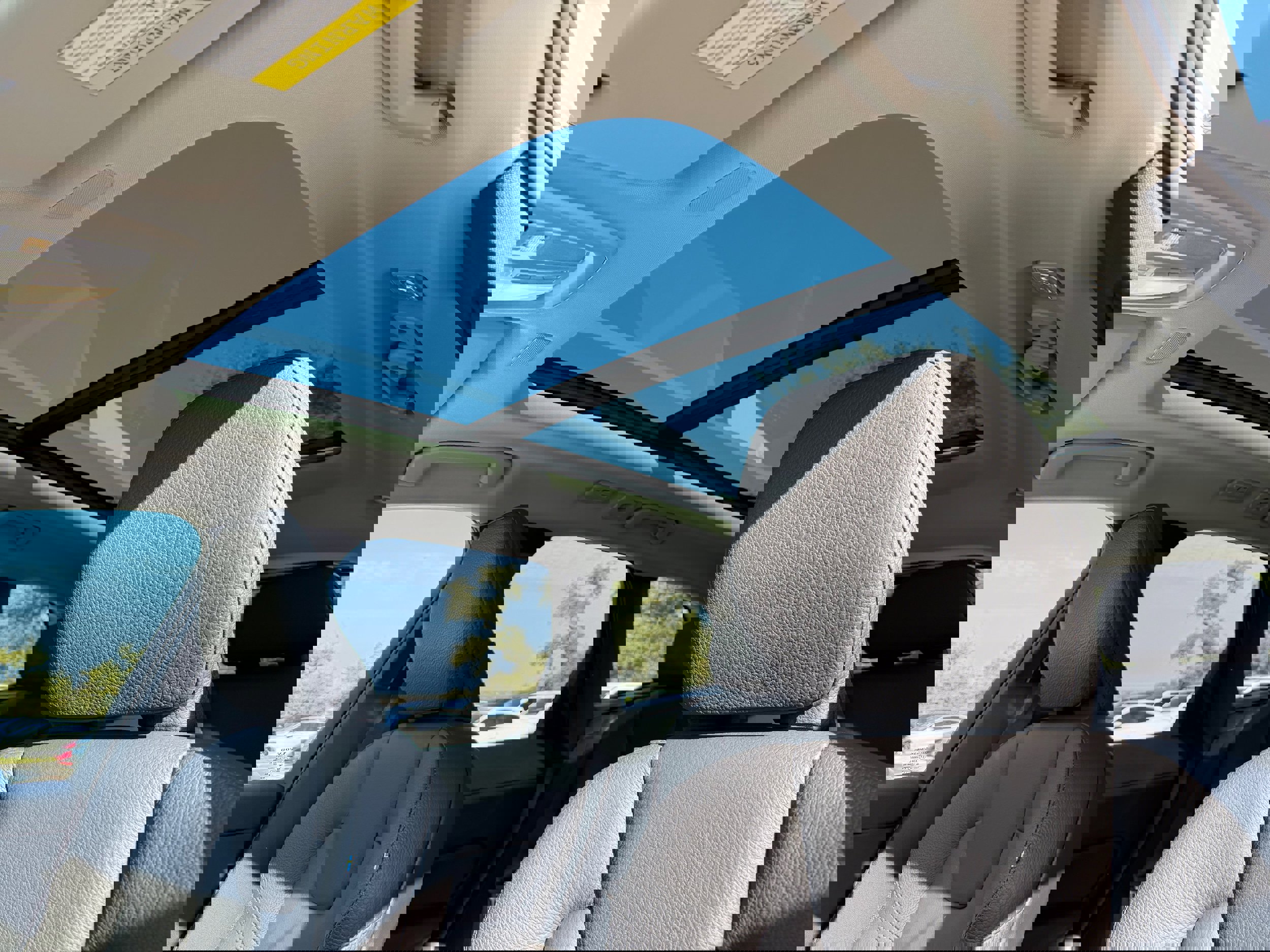 Certified 2025 Volvo XC60 B5 Plus image 23