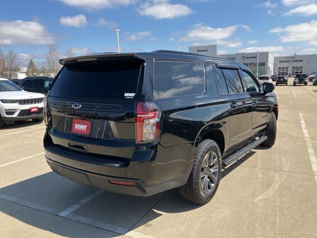 Used 2023 Chevrolet Suburban Z71 AWD/4WD image 6