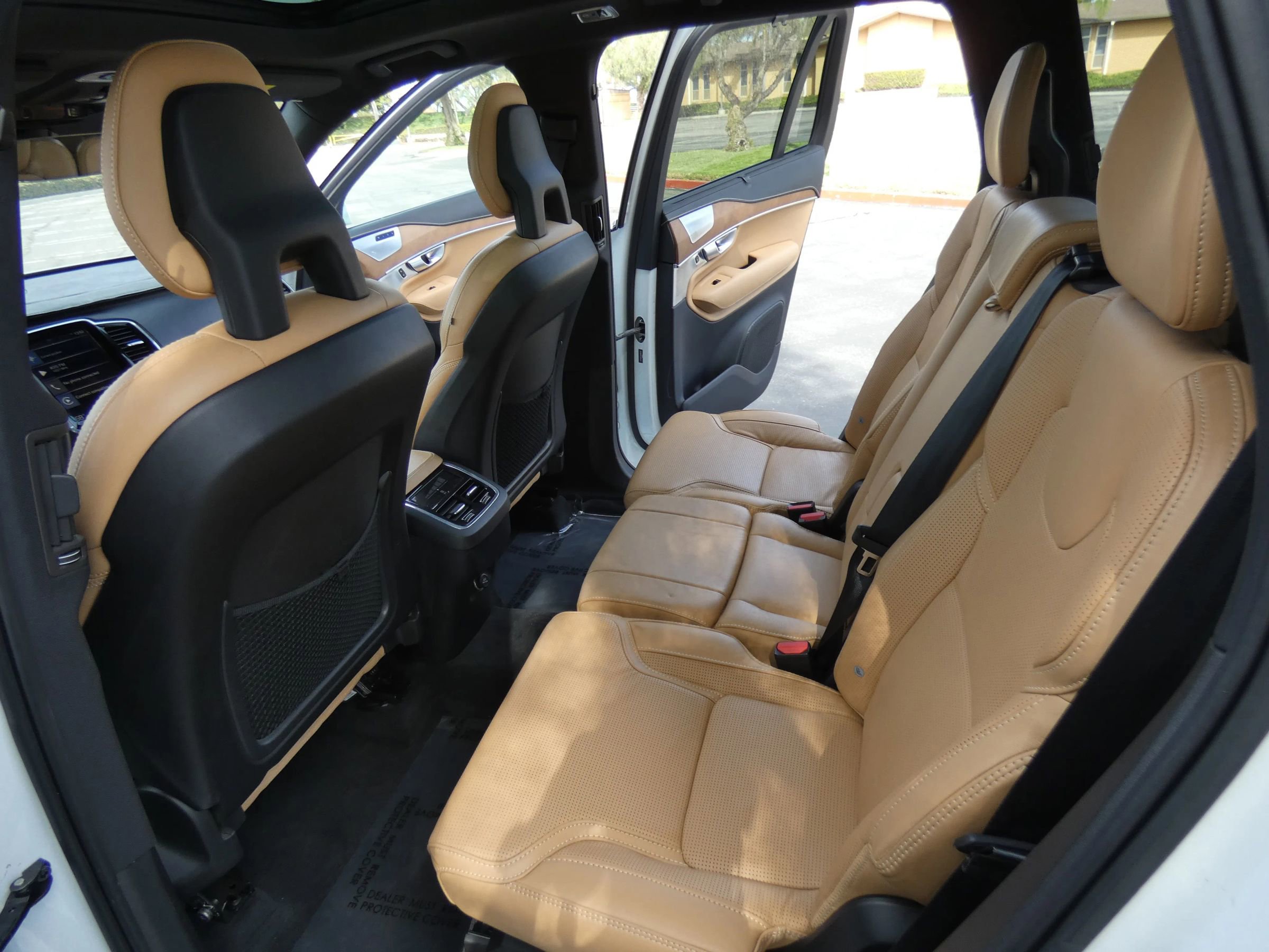 Used 2017 Volvo XC90 T6 Inscription w/ Vision Package image 53