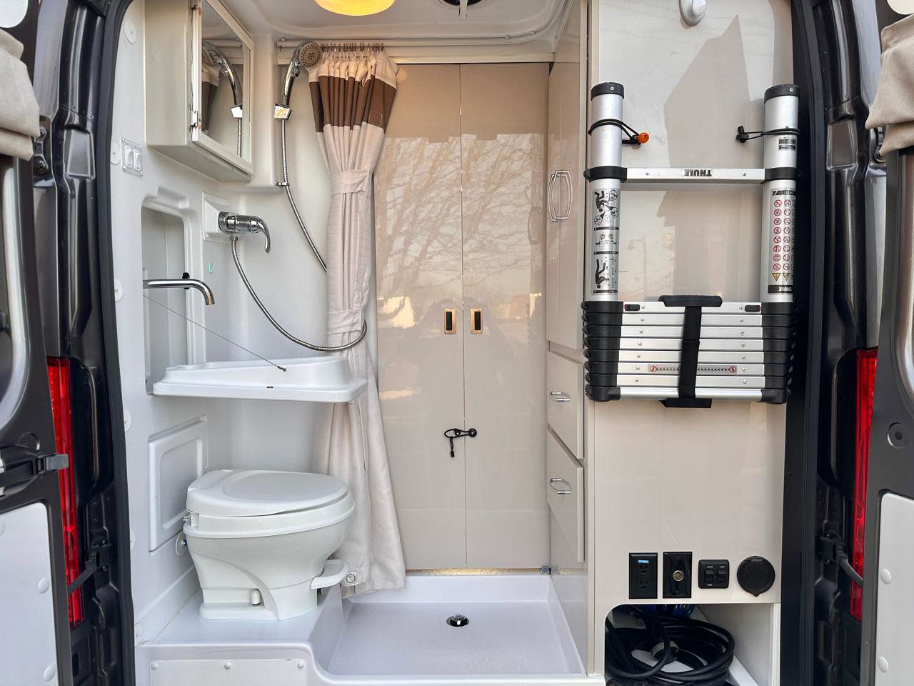 Used 2021 RAM ProMaster 3500 w/ Convenience Group image 44