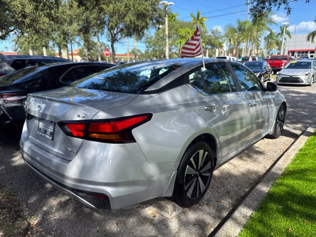 Used 2022 Nissan Altima 2.5 SV AWD/4WD image 9