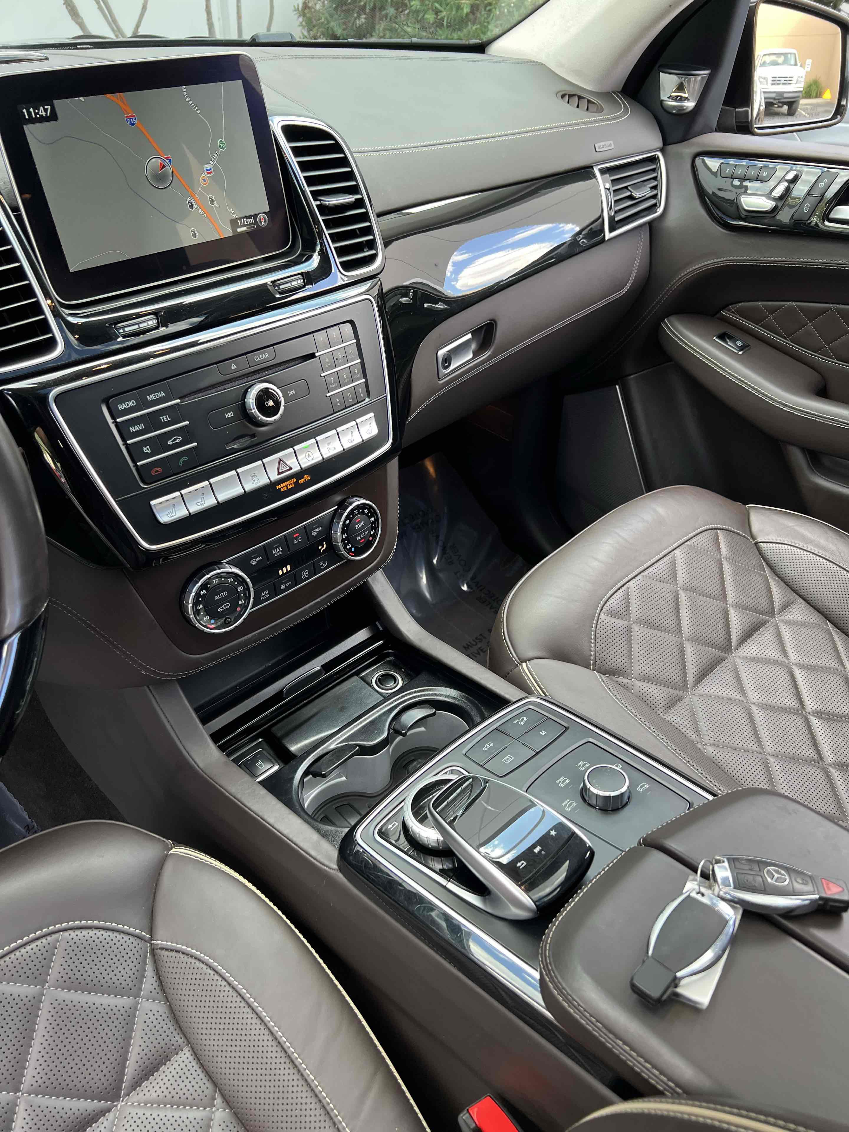 Used 2019 Mercedes-Benz GLS 450 4MATIC image 37