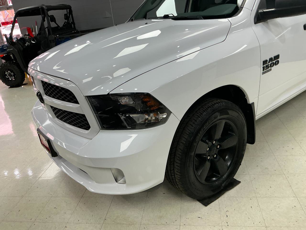Used 2019 RAM 1500 Express w/ Express Value Package AWD/4WD image 34