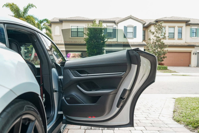 Used 2024 Porsche Taycan GTS image 61