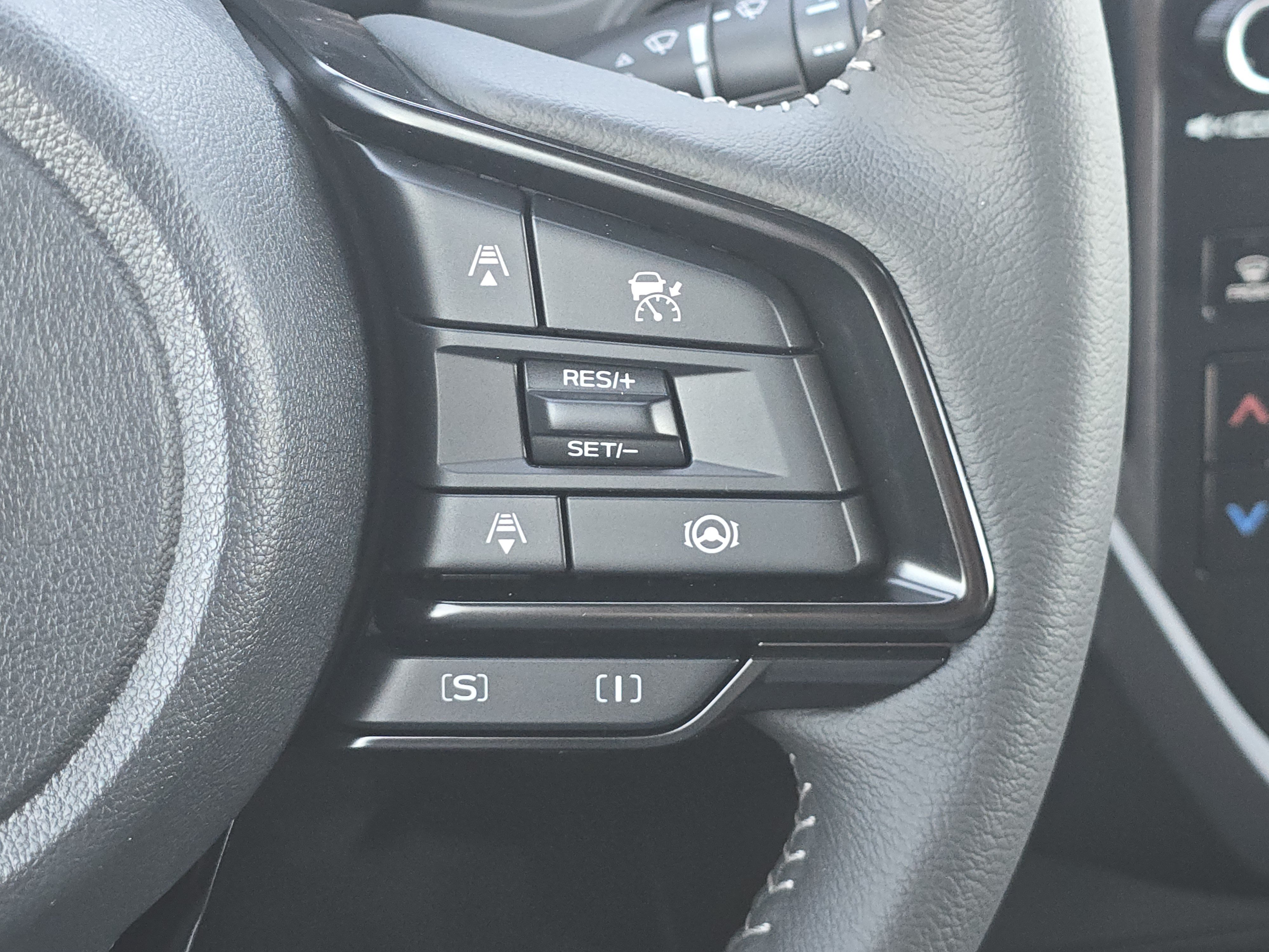 New 2026 Subaru Forester Premium AWD/4WD image 25