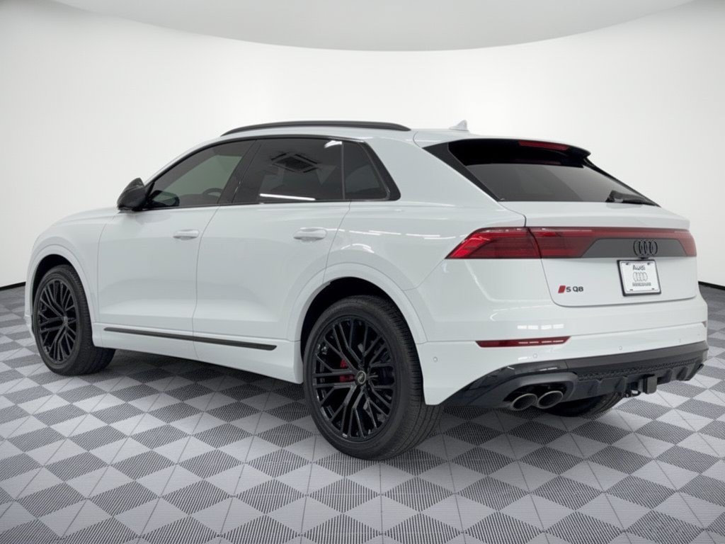 Used 2026 Audi SQ8 Premium Plus AWD/4WD image 3