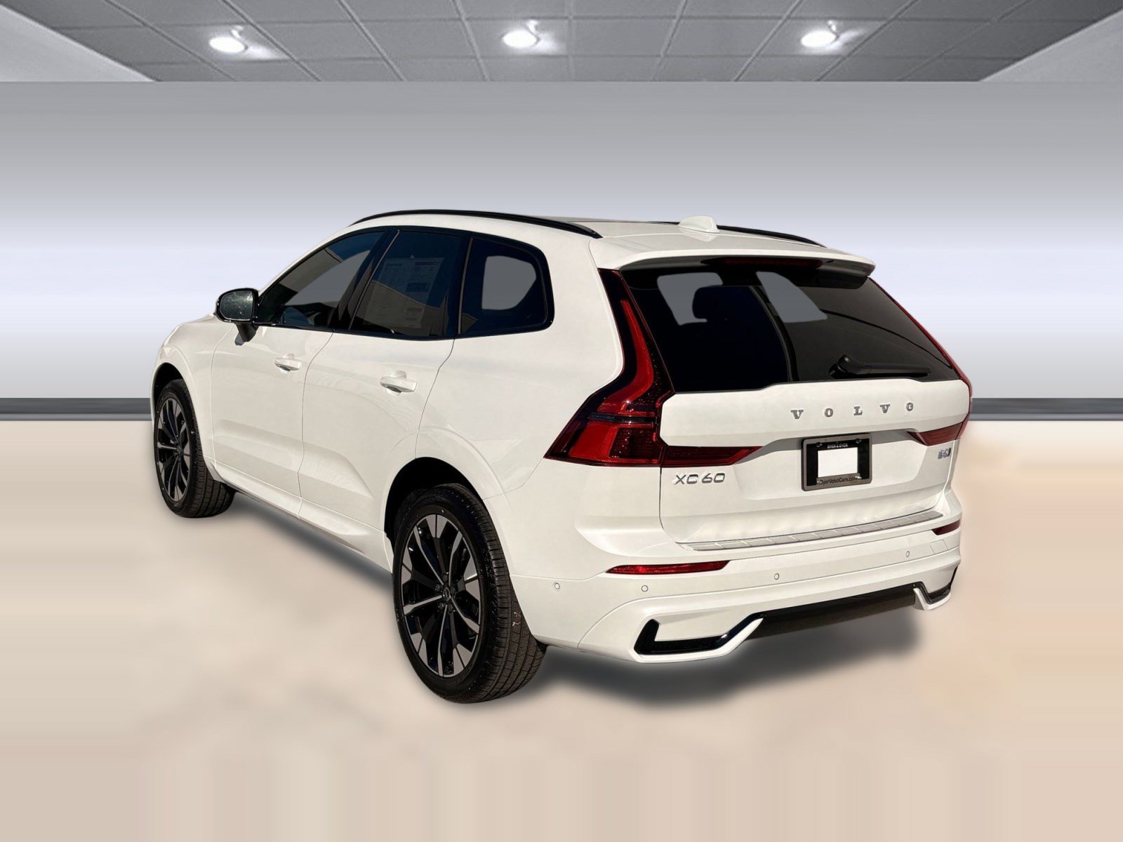 Used 2026 Volvo XC60 B5 Plus w/ Protection Package Premier image 3