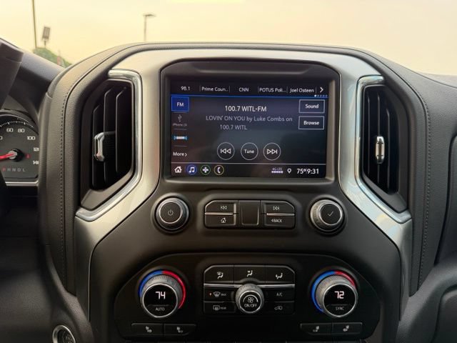 Used 2022 Chevrolet Silverado 2500 LT w/ Convenience Package AWD/4WD image 13